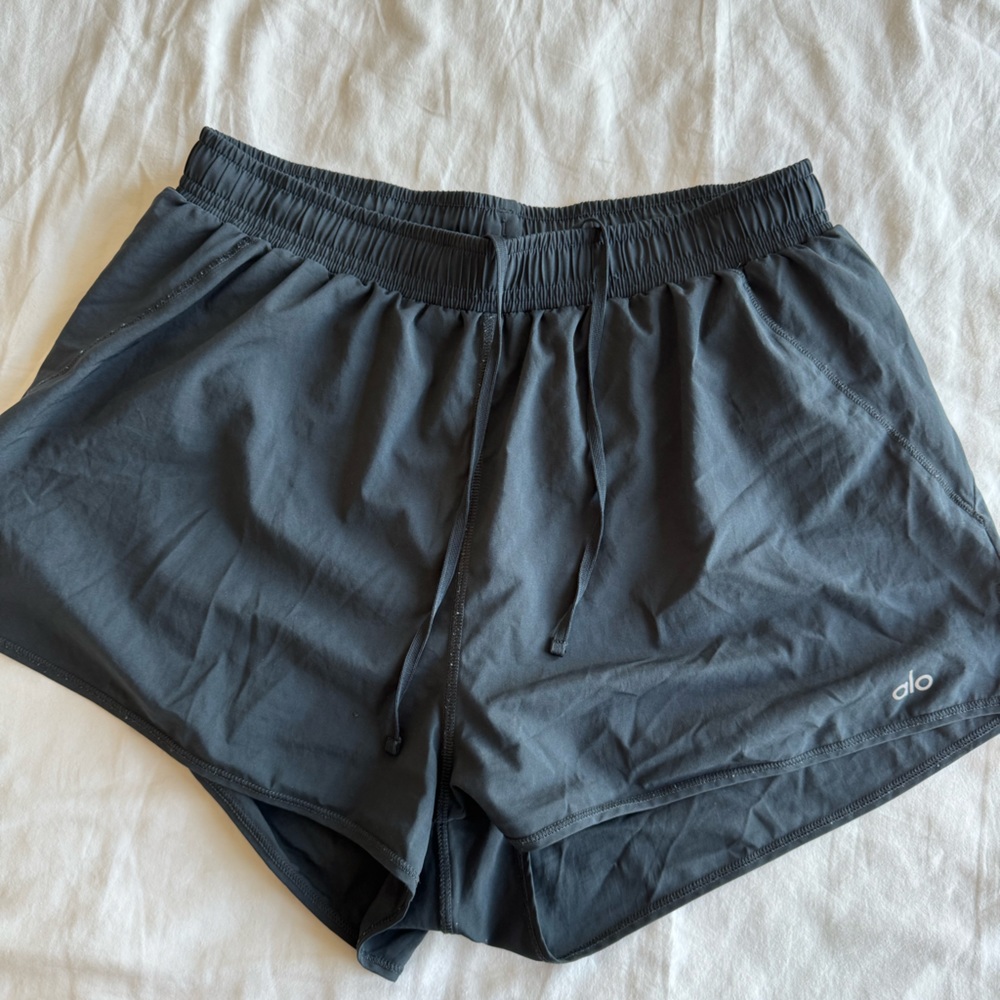 Alo shorts
